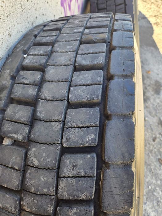 Гуми 295/80/22.5