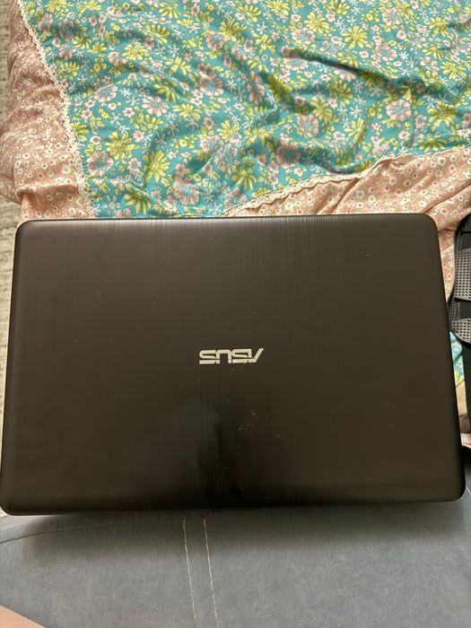 Срочно Продам Ноутбук