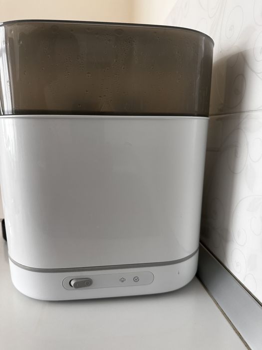 Aparat de sterilizat biberoane