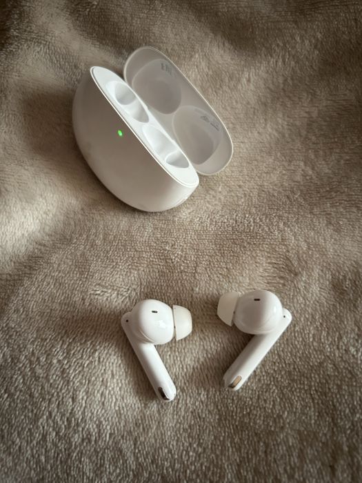 Продам наушники OPPO