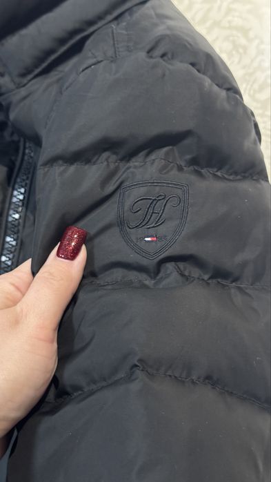 Куртка Tommy Hilfiger оригинал