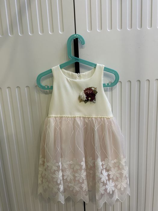 Продам детское платье