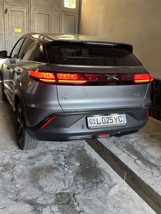 Xpeng 520 klmetr yuradi byd e2 yuan up trackerladan yaxshi kotta moshi