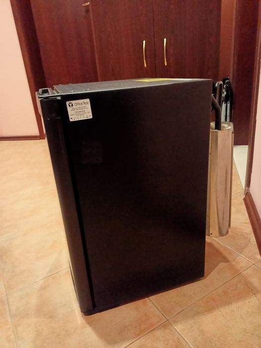 Хладилник мини бар