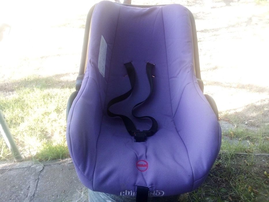Детско столче Chipolino 0-13кг. за автомобил