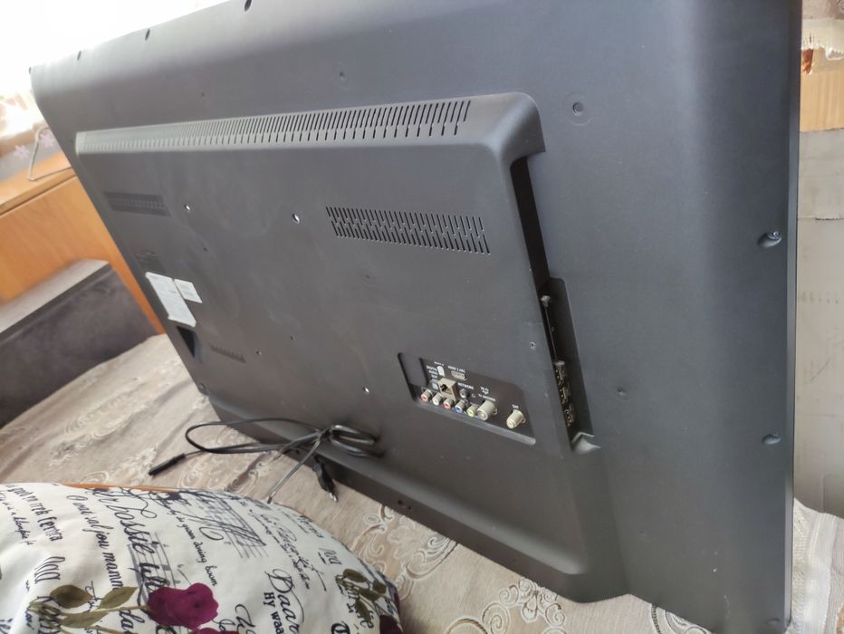 Продам Smart телевизор