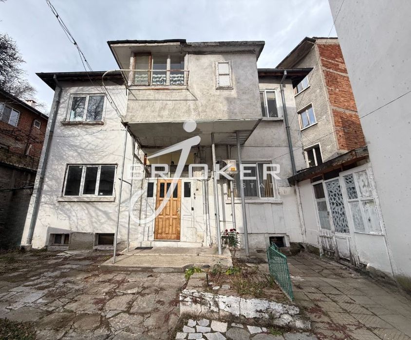 Къща в Пловдив, област-гр.Асеновград