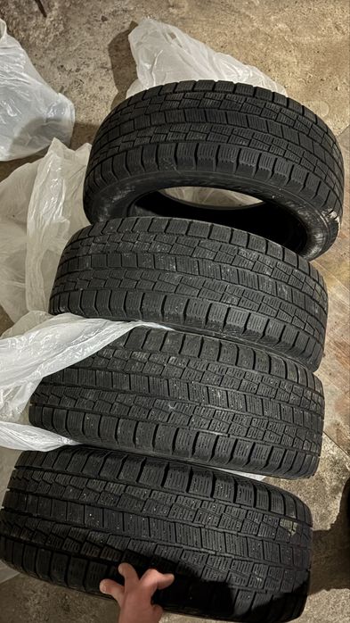 Продам резину липучка