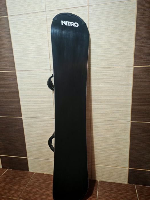 Placa snowboard 152 Nitro -legaturi boots Burton