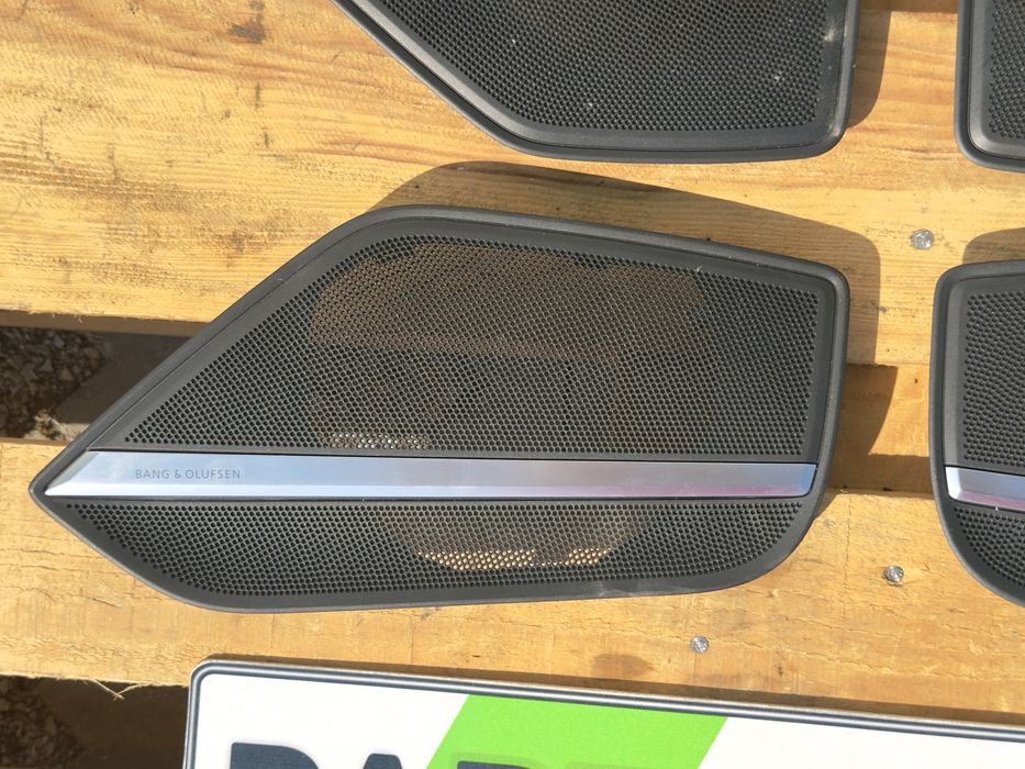 Решетки BANG&OLUFSEN AUDI A8 D5 4N0868452A 4N0868451A 4N0868151A 4N0868452A