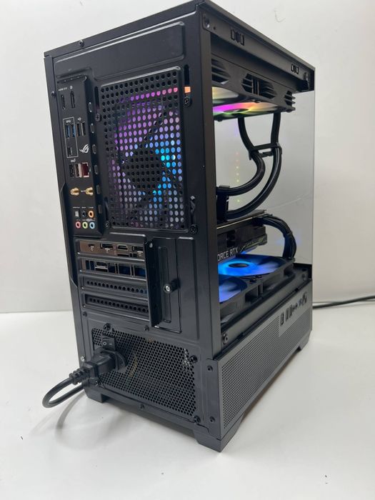 PC Gaming Vanguard | Intel i7-8700K | 32GB RAM | Z390 | 1TB SSD | RTX