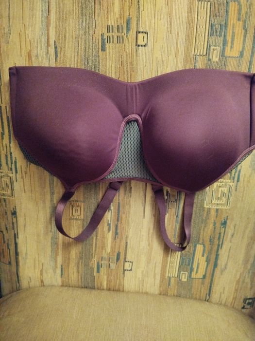 Продам бюстгалтер