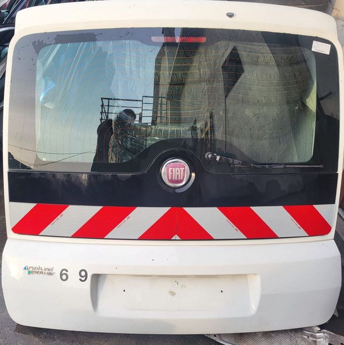 Vindem haion complect pentru Fiat Doblo 2014