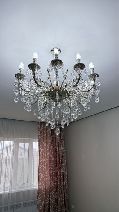 Люстра в зал. Хрусталь