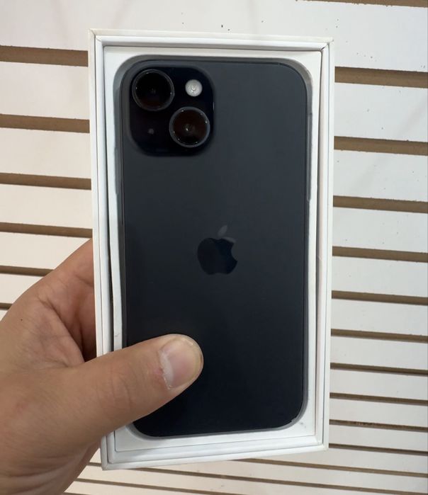 Iphone 15 черный 128г