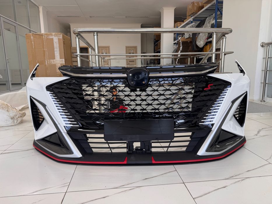 Передний бампер Changan X5 Plus белый бампер