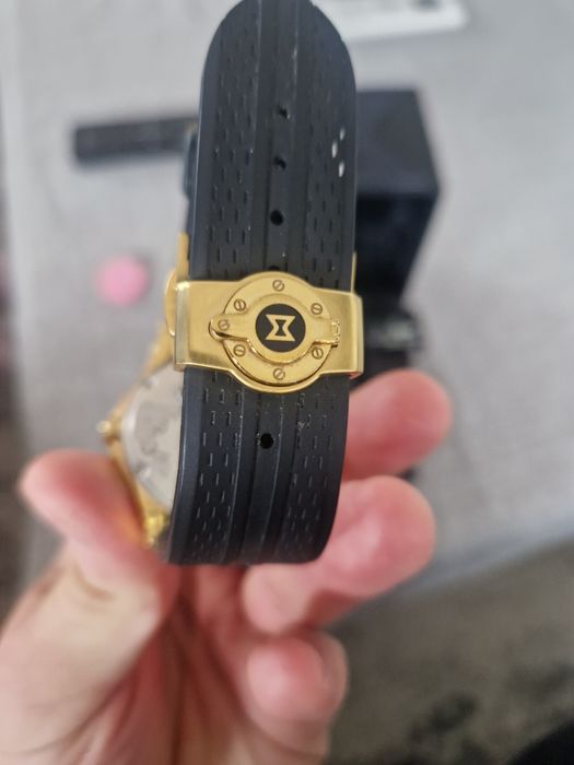 Швейцарски часовник Edox