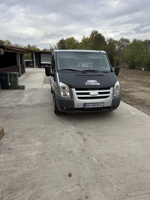 Ford transit 2010