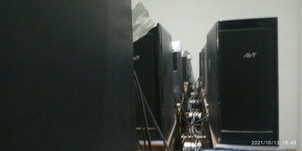 Igravoy kompyuterlar sotiladi 12 ta komplekt