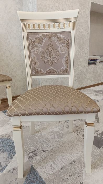 Стулья гостиные цвета айвори