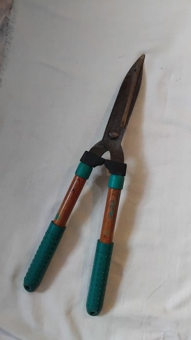 Газонные Садовые ножницы