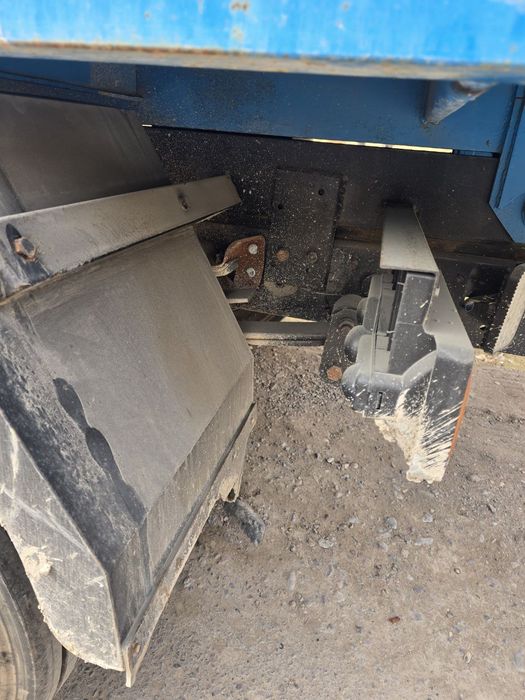 Isuzu sotiladi 2007 yil narhi 25000$ kelishamiz