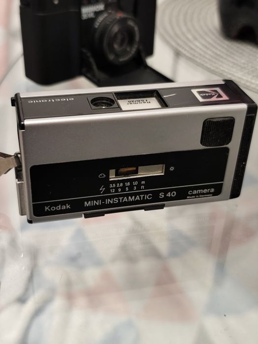 KODAD Mini-Instamatic