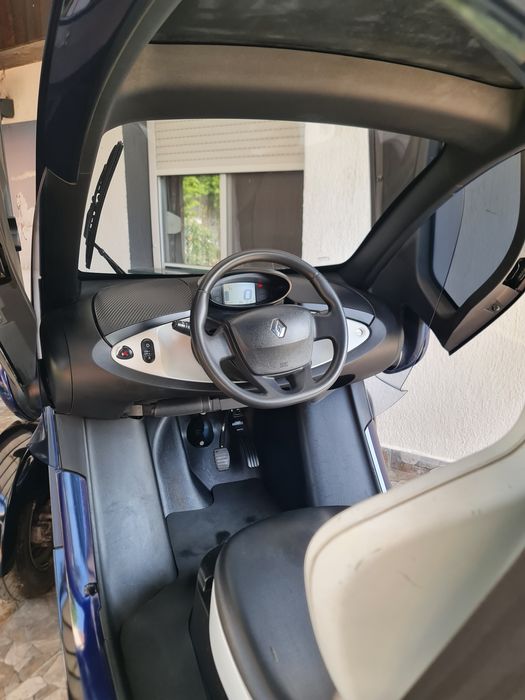 Renault Twizzy An 2012 cu 32000 km se conduce Fara PERMIS
