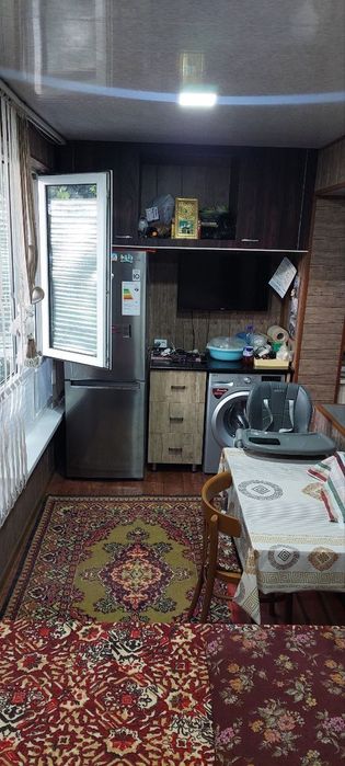 продаётся 2ух комнатная квартира Чистая!!!в районе Аранча! Без Маклера