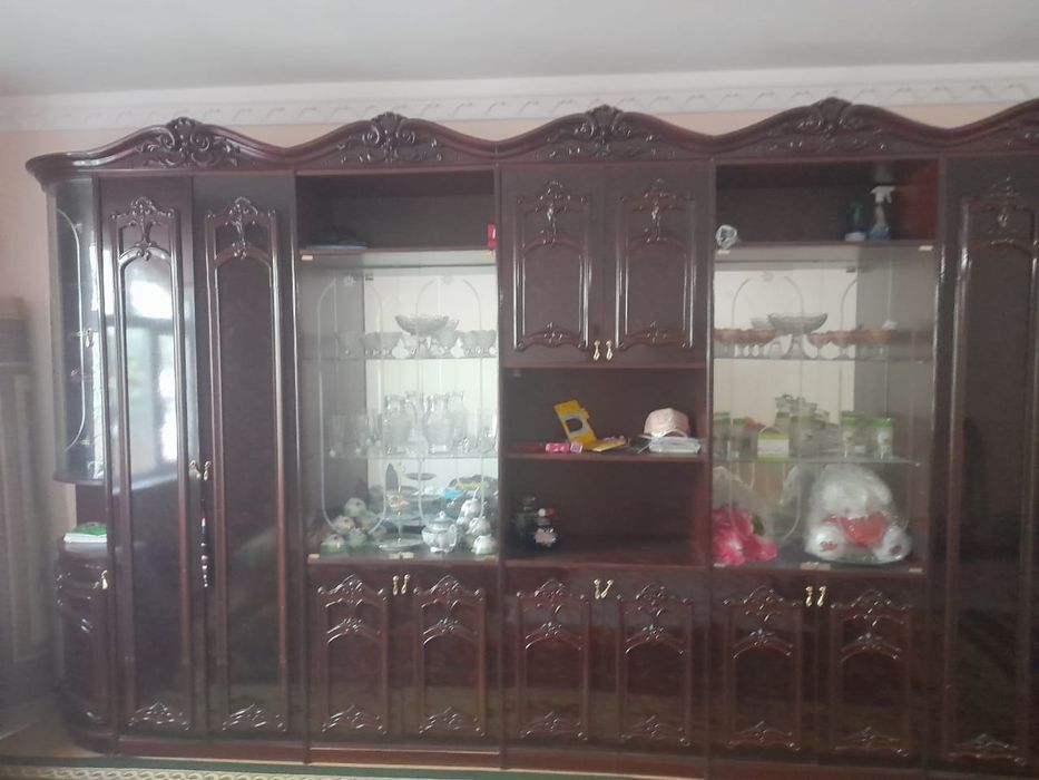 Mebel stenka garnitur yangi upakofka ocilmagan