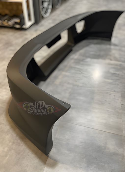 Бампер передний Liberal Subaru Forester SF