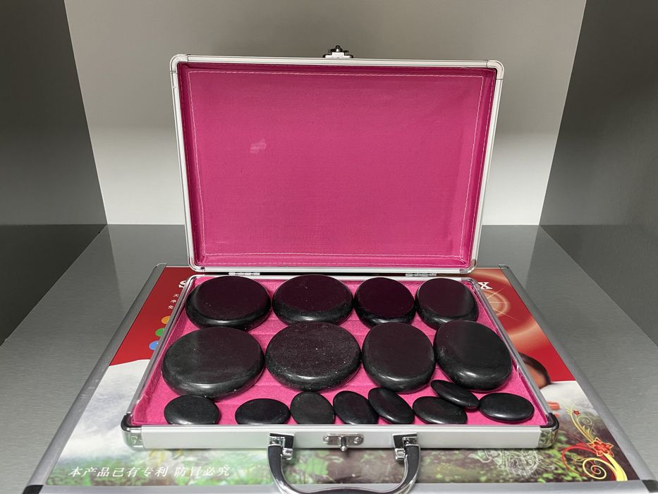 Набор камней для стоунтерапии 16 шт в кейсе с нагревателем