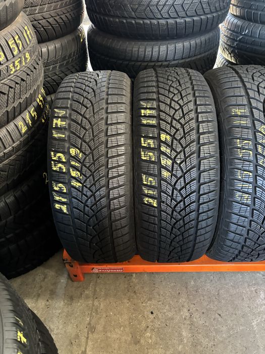 Anvelope Iarna 215/55/17 GoodYear UltraGrip Performance 215 55 17 R17