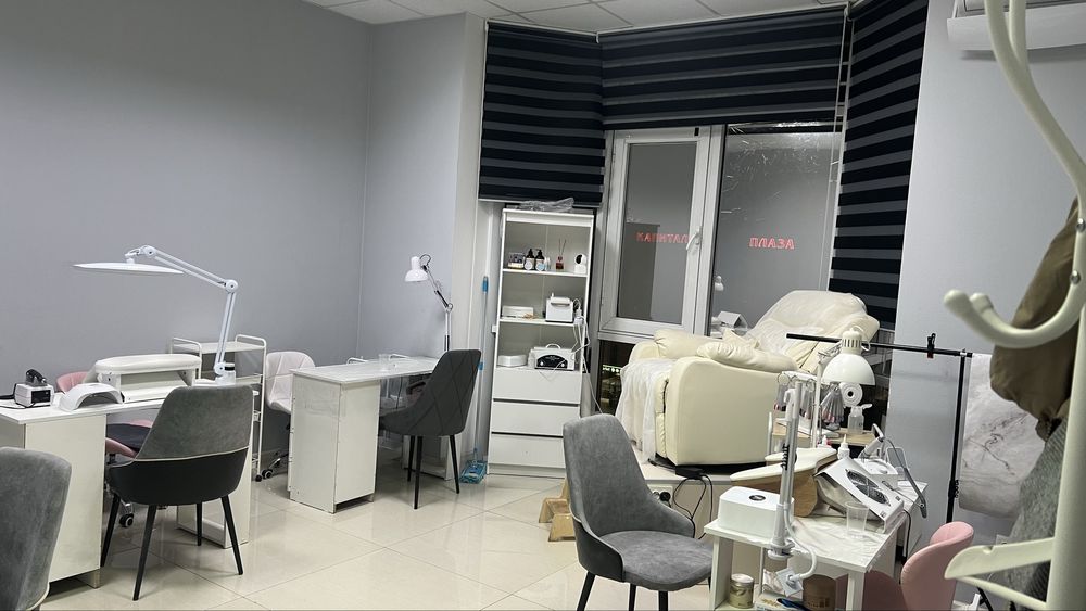 Продам нейл студио