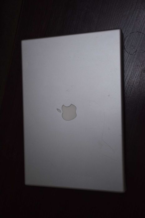 MacBook Pro 15" (2008)