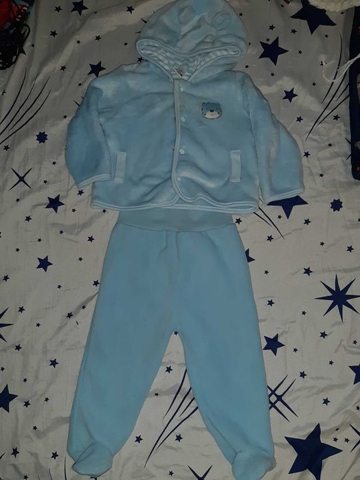 Vand hainute bebe 56-80 cm. Stare perfecta, unele noi cu eticheta.