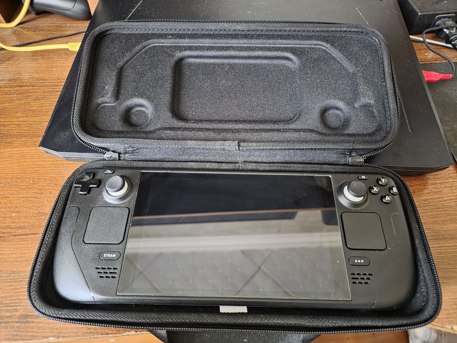 Steam deck 1 Tb LCD