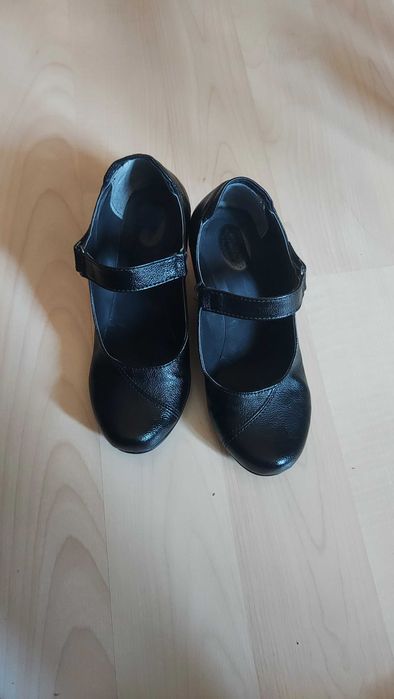 Дамски обувки ежедневни