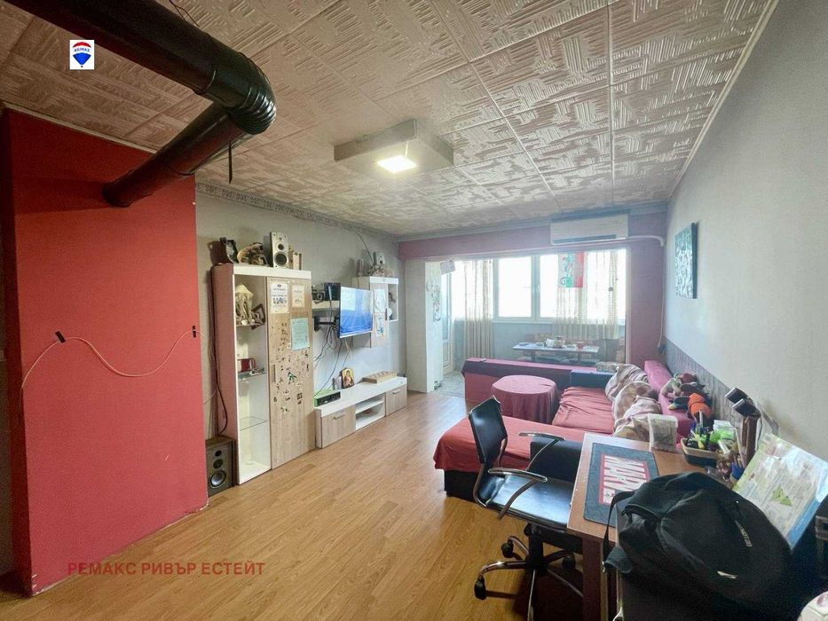 Продава се Четиристаен апартамент в Русе, Родина 1 - 99 кв.м за 910 €/кв.м - Снимка #2