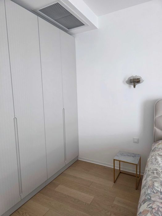 Inchiriez apartament cu 2 camere in  One Lake Club -Floreasca AVIATIEI