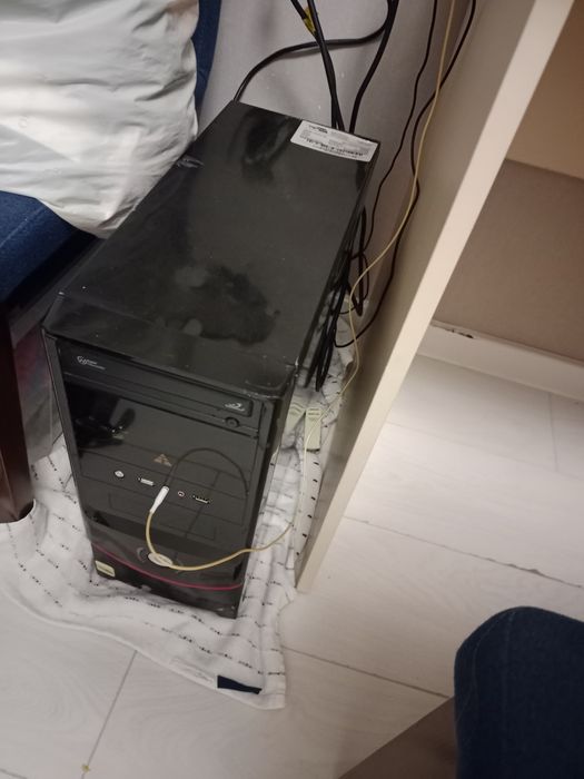 Компютер хороший