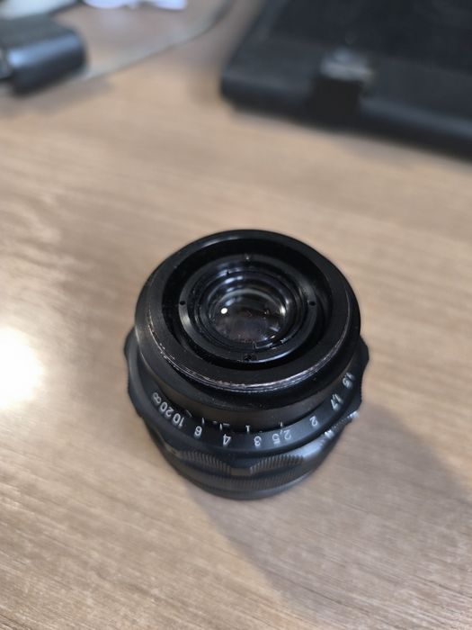 Объектив Мир 1В 37мм. 2.8 м42