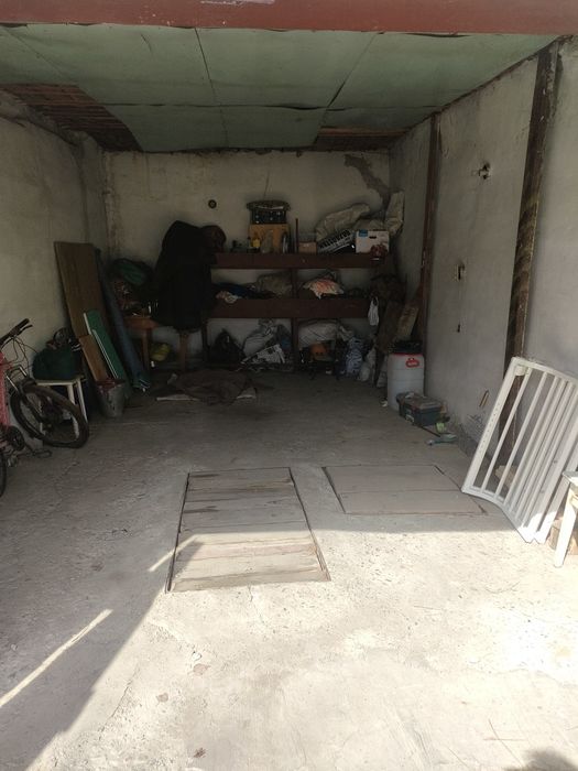 Продается гараж на торгколонне