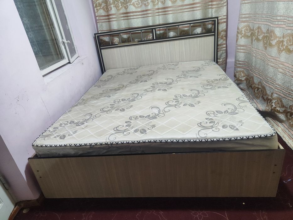 Kravat sotladi bez matras