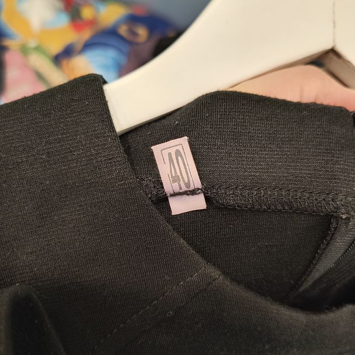 Дамски рокли до коляно