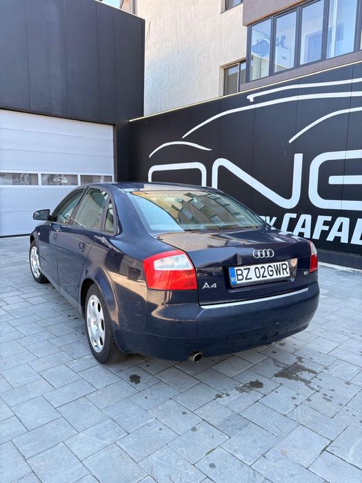 AUDI A4 2002 — imagine 3