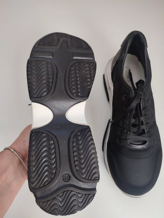 Кожени спортни обувки