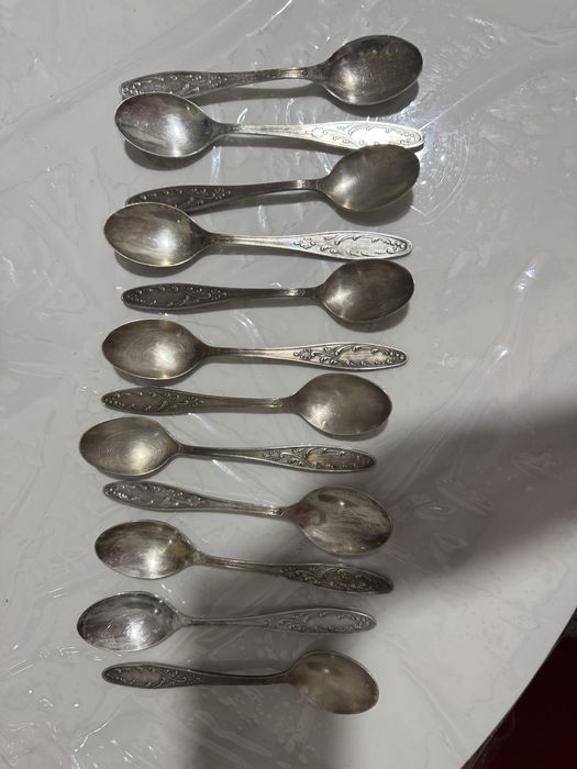 Мельхиор десертные ложки.