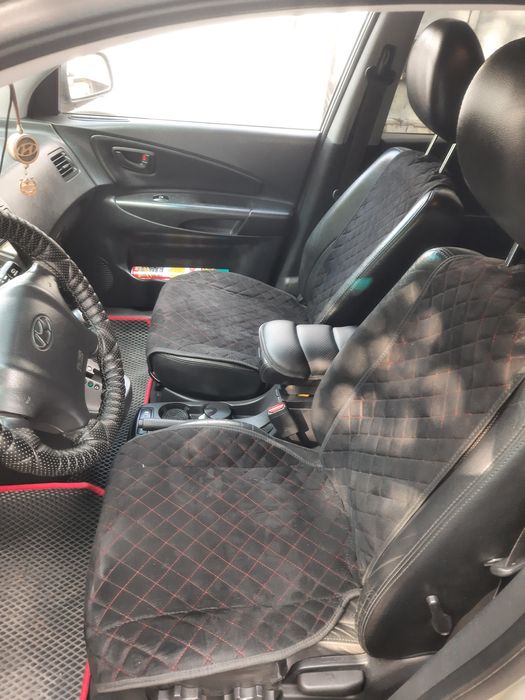 Продам Хундай Туксон 2007г.