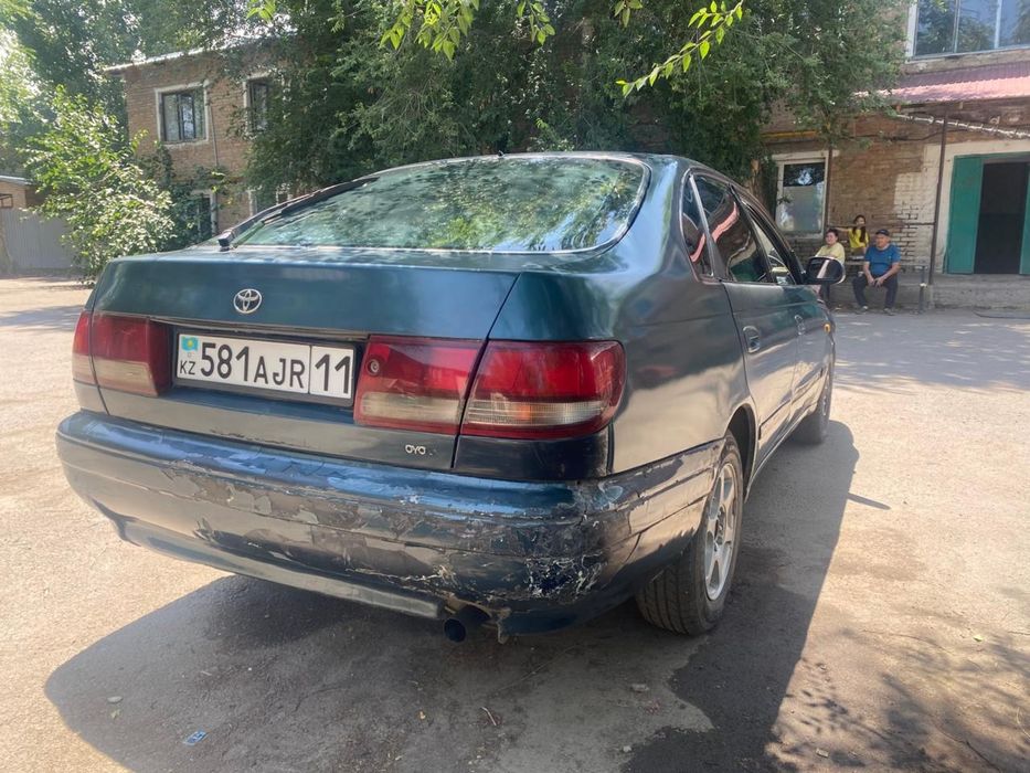Toyota carina e, 1993